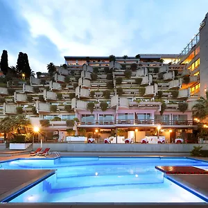 4* Szálloda Eurostars Monte Tauro